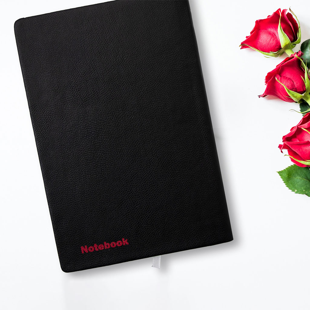 دفتر یادداشت اروپایی چرم مشکی کد YA-110 - تصویر 1