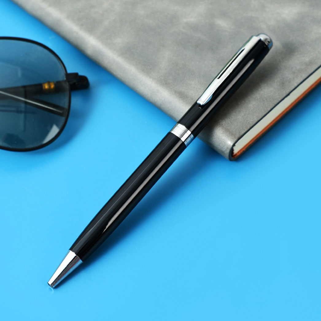 خودکار فلزی Pilot مشکی نقره‌ای کد 3009 – هدیه‌ای شیک و ماندگار