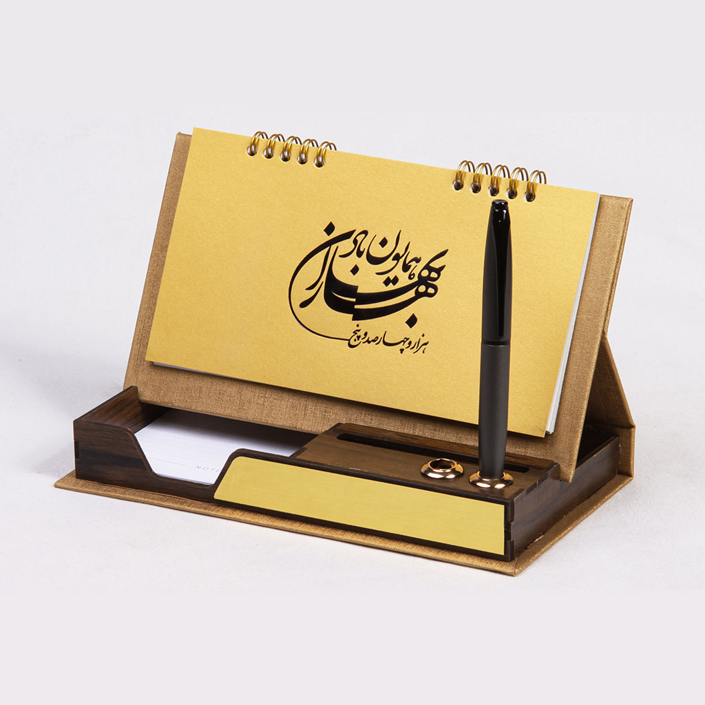 تقویم رومیزی تبلیغاتی ۱۴۰۵ پایه چوبی طرح خاتم بزرگ کد 7065