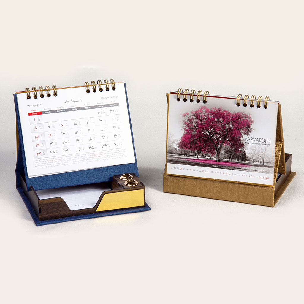 تقویم رومیزی تبلیغاتی ۱۴۰۵ پایه چوبی طرح خاتم کوچک کد 7066