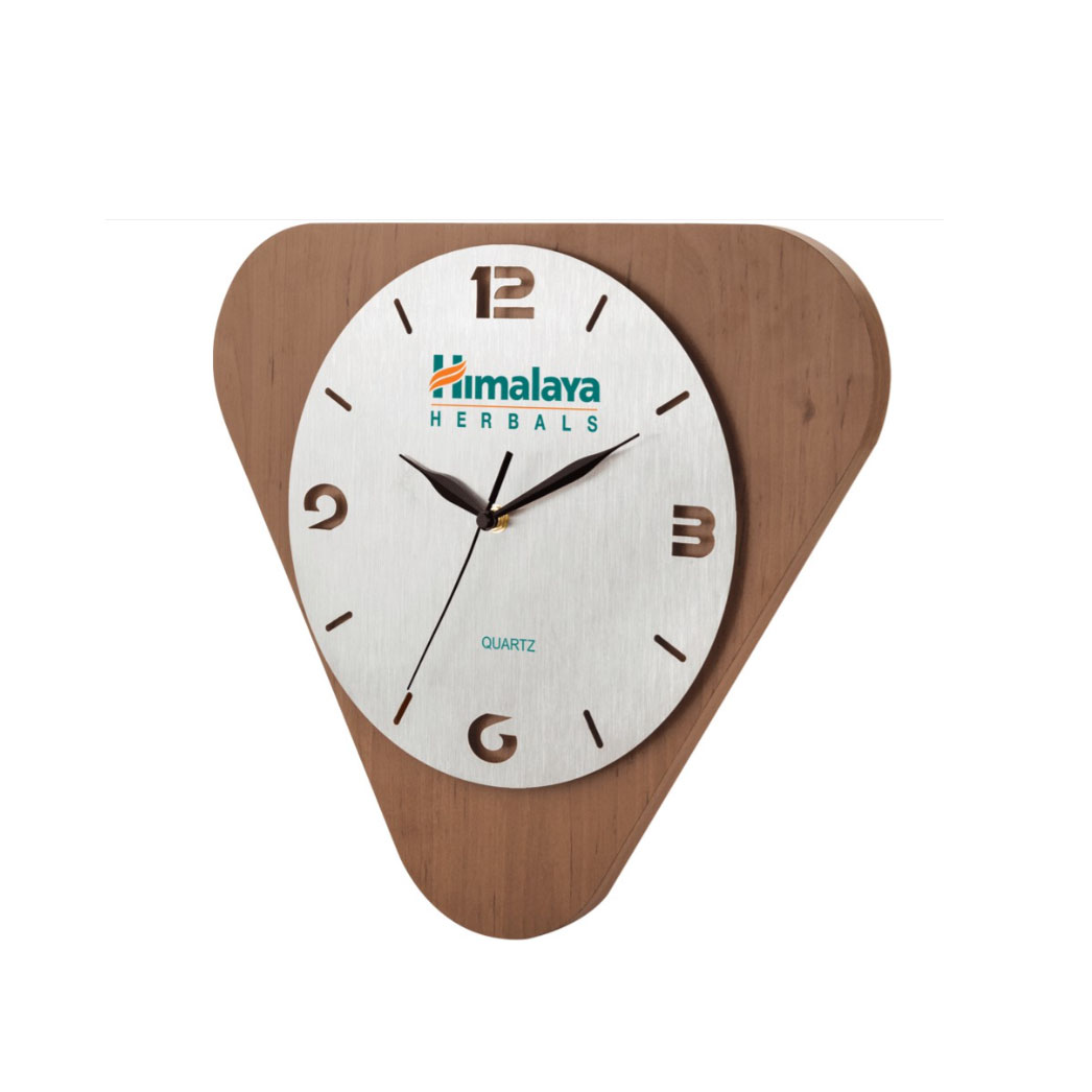 ساعت دیواری تبلیغاتی رایکادو مدل چوب و فلز مثلث کد 166