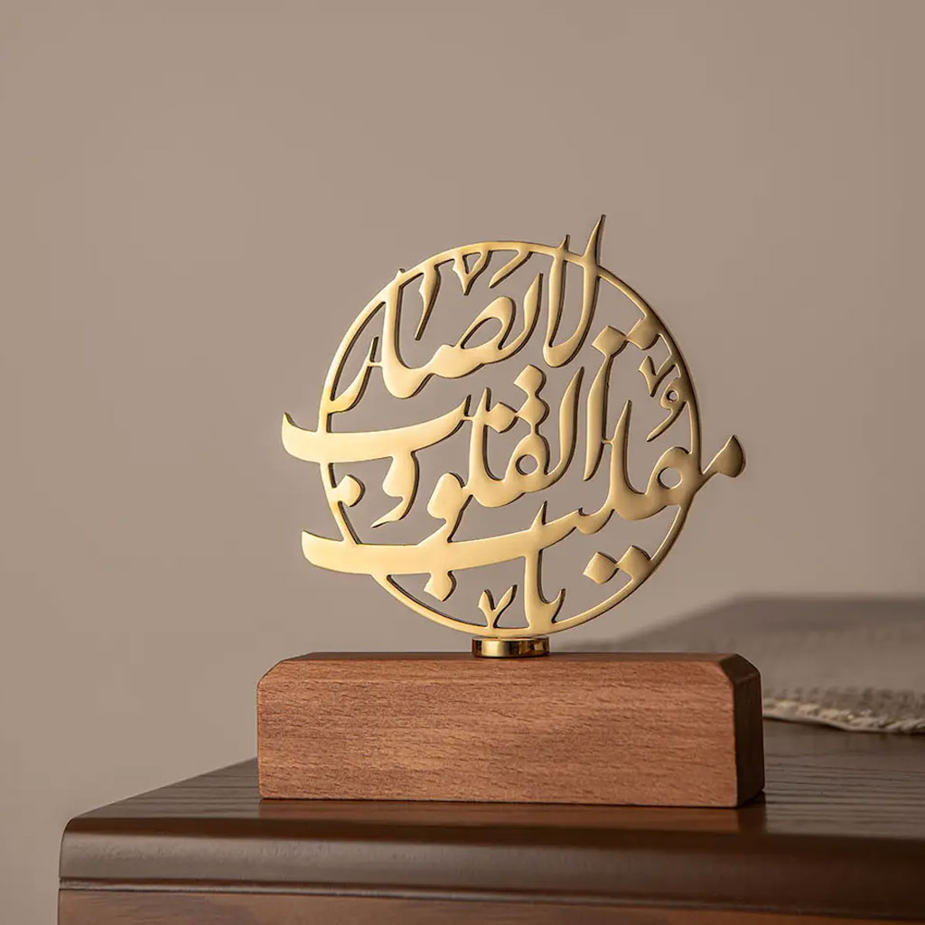 تندیس فلزی پایه چوبی یا مقلب القلوب کد TF-110 - تصویر 1